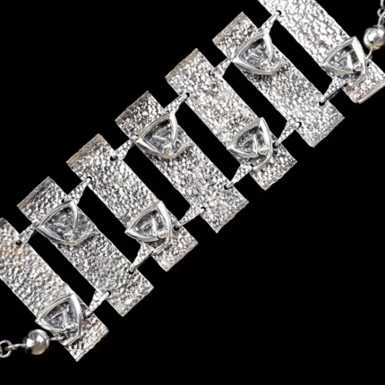 «ՍՅՈՒՆԵ» Թևնոց  Սիմետրիկ